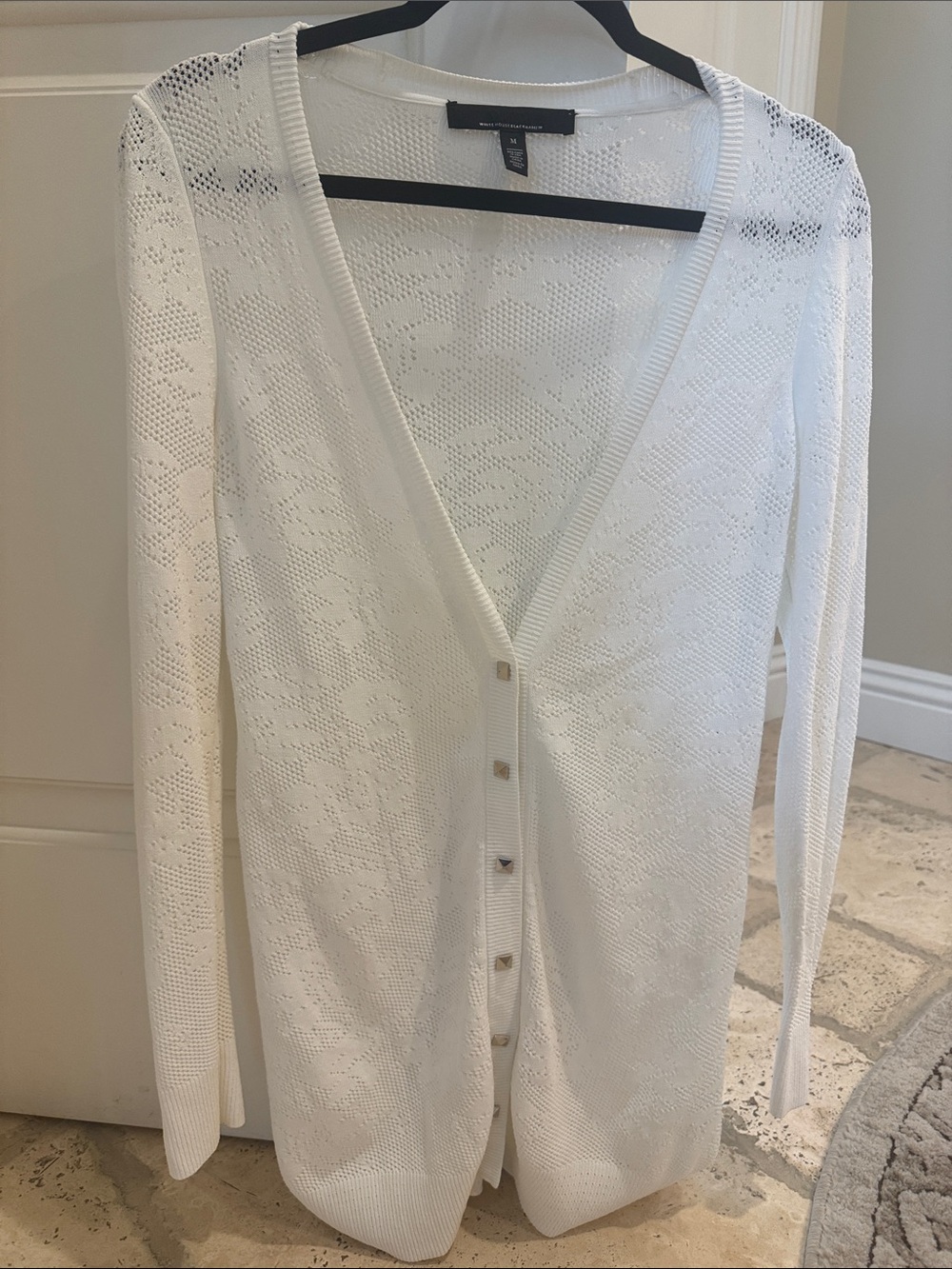 White House Black Market Button-Front Cardigan in White Size Medium Like New